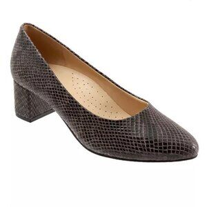 Trotters KARI Comfort Block Heel Slip On Pump Brown Snake Size 8.5 WW